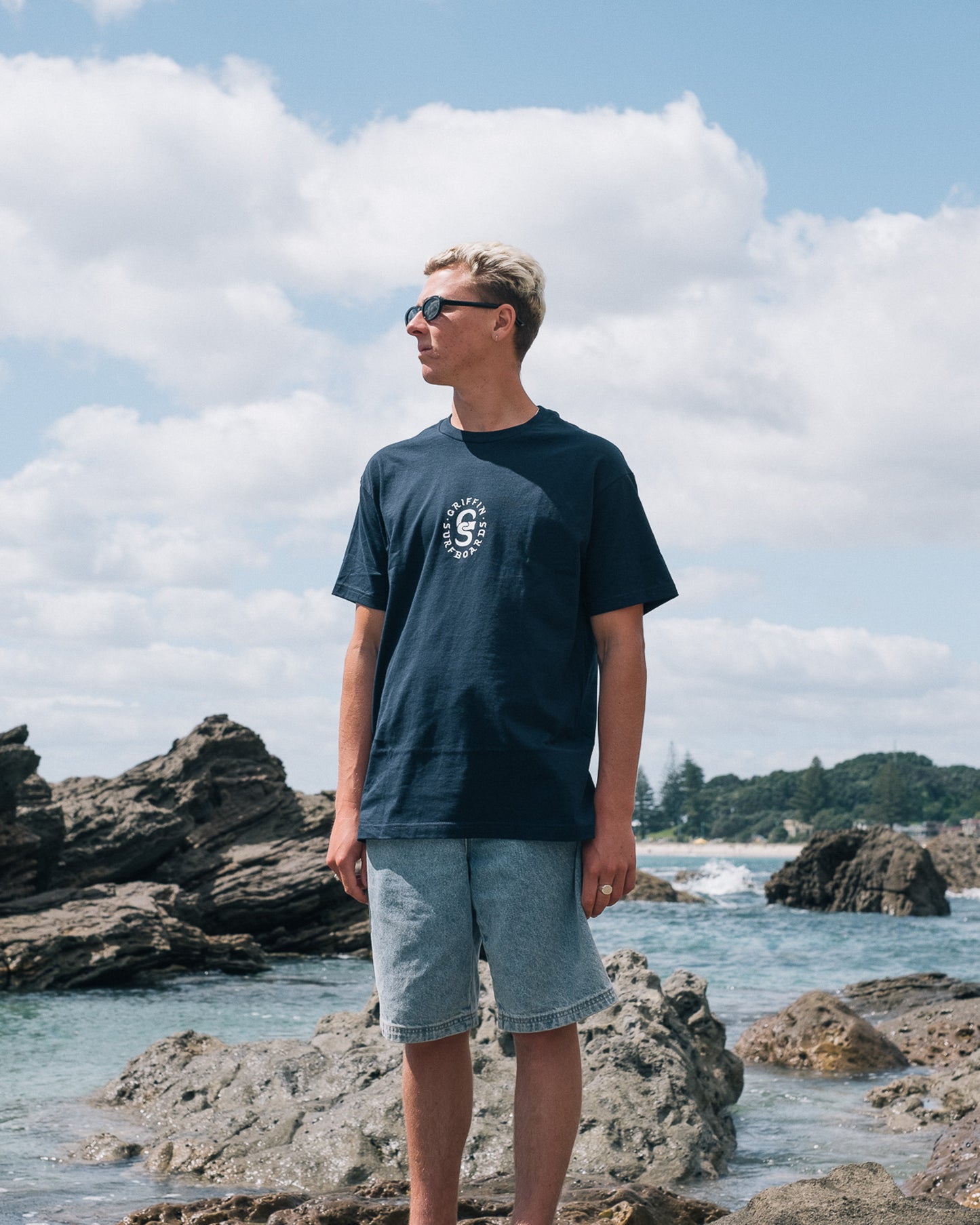 LOGO TEE | NAVY